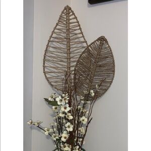 Handmade Jute Leaf Decor